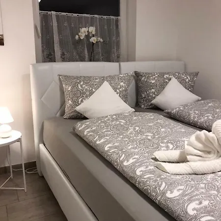 شقة Haus Am